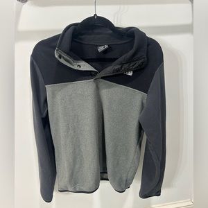 The North Face; Boys Fleece Quarter Button-Up